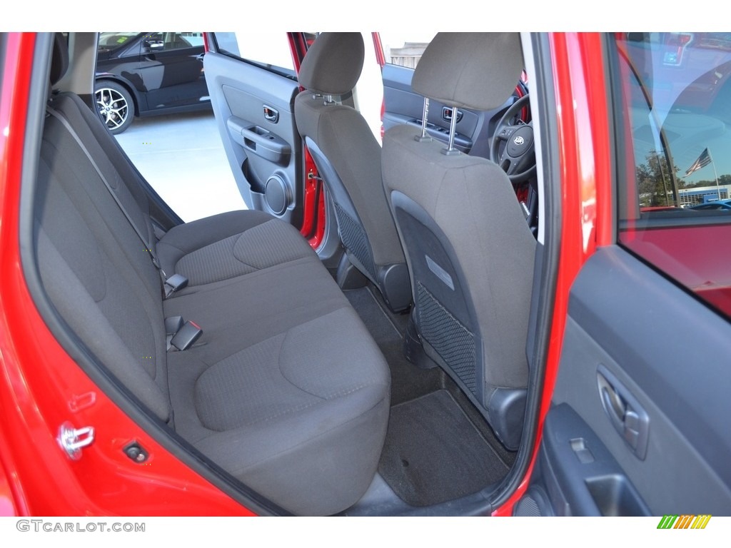 2013 Soul 1.6 - Molten Red / Black Cloth photo #13