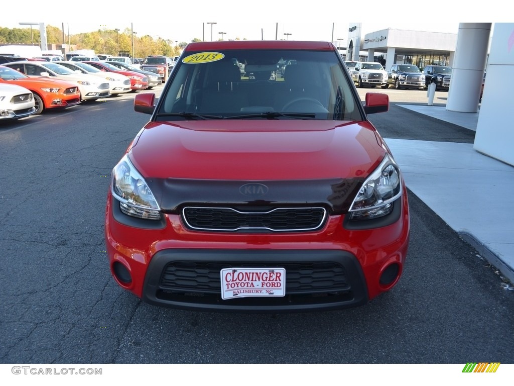 2013 Soul 1.6 - Molten Red / Black Cloth photo #23