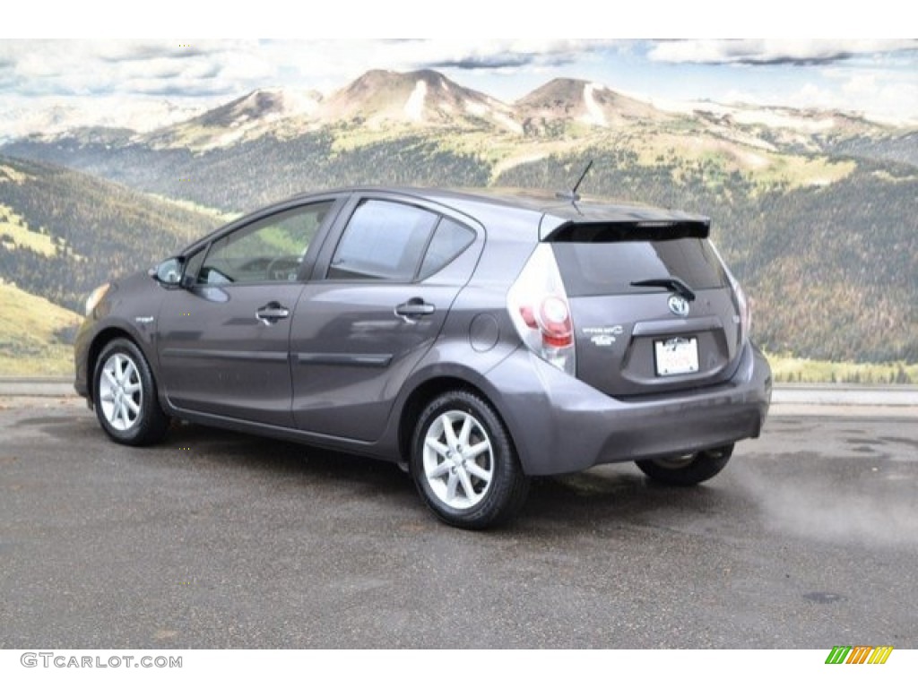 2013 Prius c Hybrid Three - Magnetic Gray Metallic / Light Blue Gray/Black photo #8
