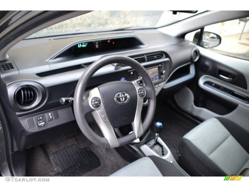 2013 Prius c Hybrid Three - Magnetic Gray Metallic / Light Blue Gray/Black photo #10