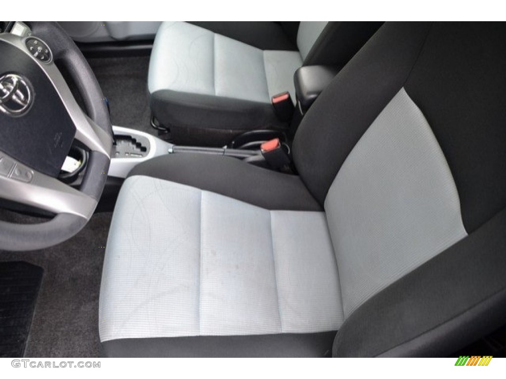 2013 Prius c Hybrid Three - Magnetic Gray Metallic / Light Blue Gray/Black photo #11