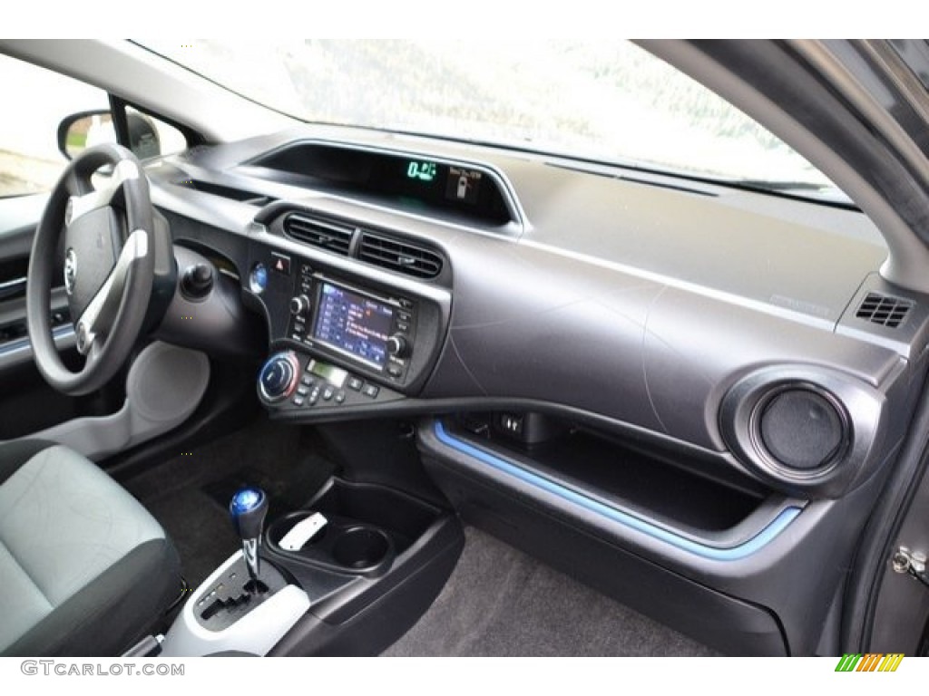 2013 Prius c Hybrid Three - Magnetic Gray Metallic / Light Blue Gray/Black photo #16