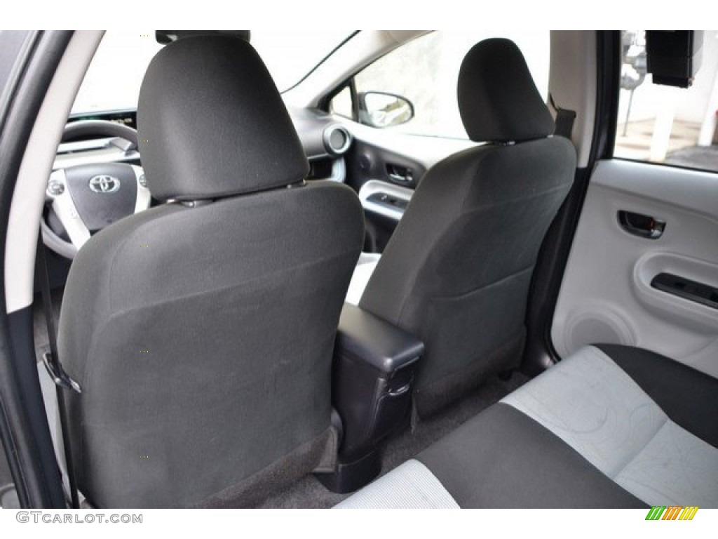 2013 Prius c Hybrid Three - Magnetic Gray Metallic / Light Blue Gray/Black photo #19