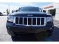 Brilliant Black Crystal Pearl - Grand Cherokee Laredo Photo No. 2