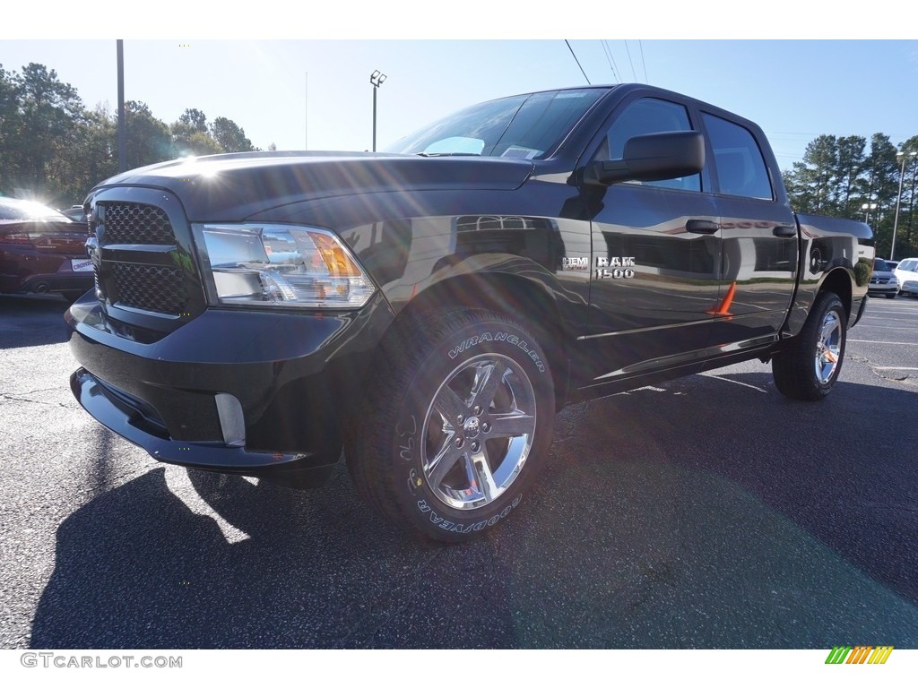 2018 1500 Express Crew Cab - Brilliant Black Crystal Pearl / Black/Diesel Gray photo #3