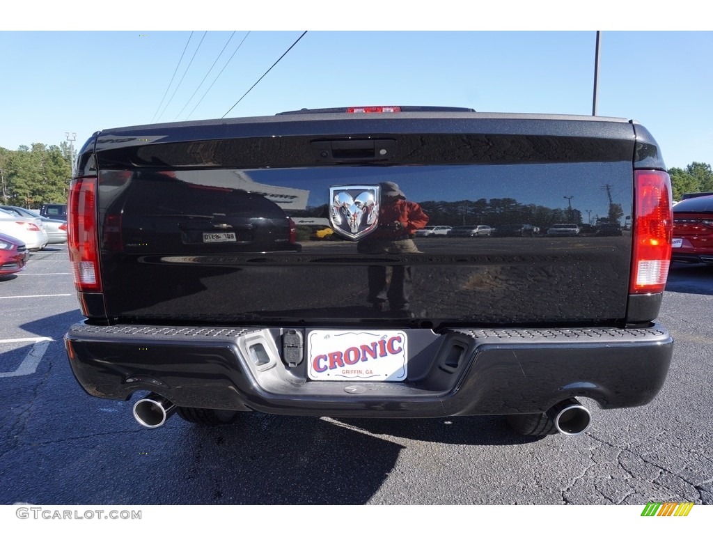 2018 1500 Express Crew Cab - Brilliant Black Crystal Pearl / Black/Diesel Gray photo #6