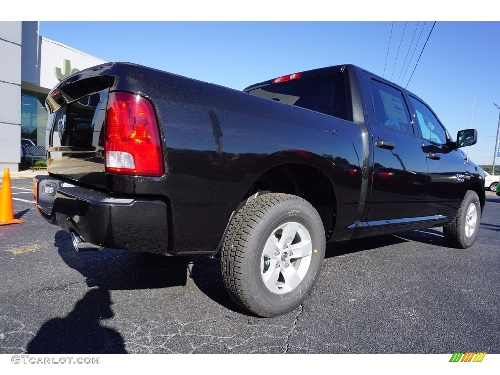 2018 1500 Express Crew Cab - Brilliant Black Crystal Pearl / Black/Diesel Gray photo #7
