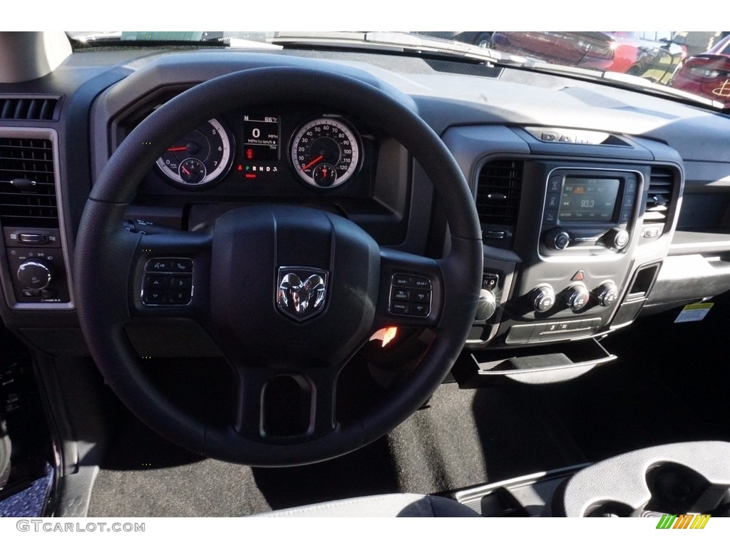 2018 1500 Express Crew Cab - Brilliant Black Crystal Pearl / Black/Diesel Gray photo #10