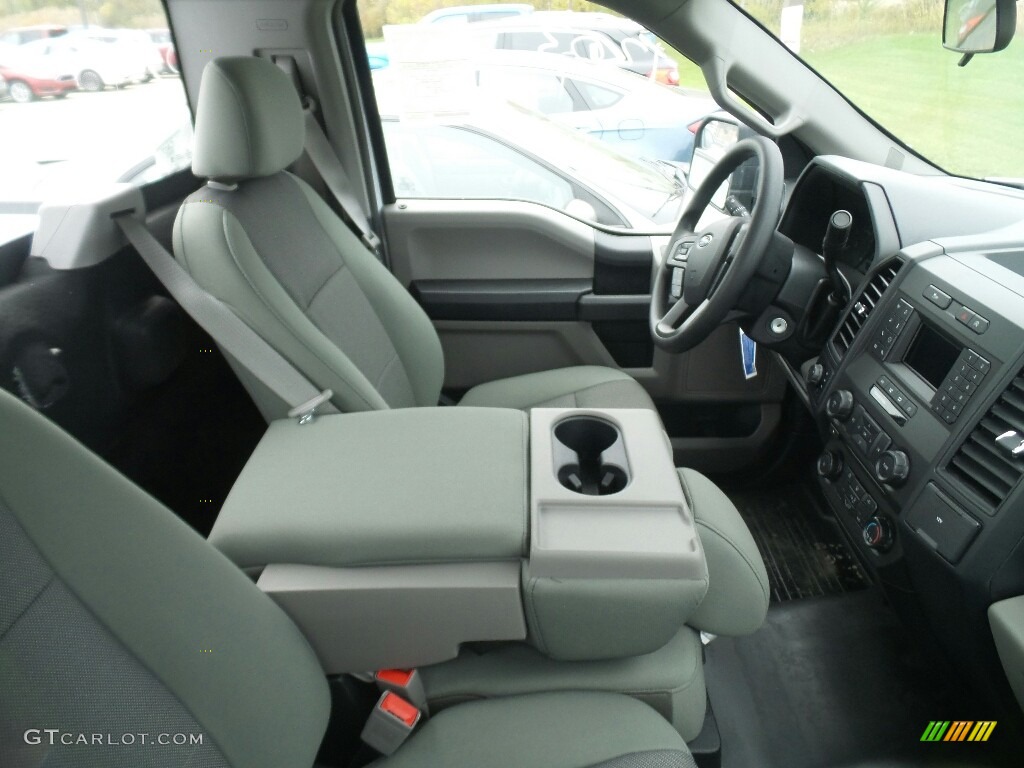 2018 F150 XL Regular Cab 4x4 - Oxford White / Earth Gray photo #4