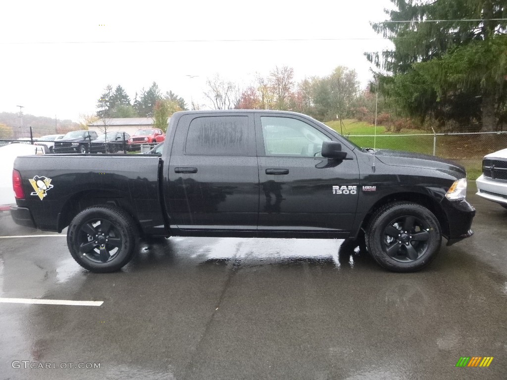 2018 1500 Express Crew Cab 4x4 - Brilliant Black Crystal Pearl / Black/Diesel Gray photo #6