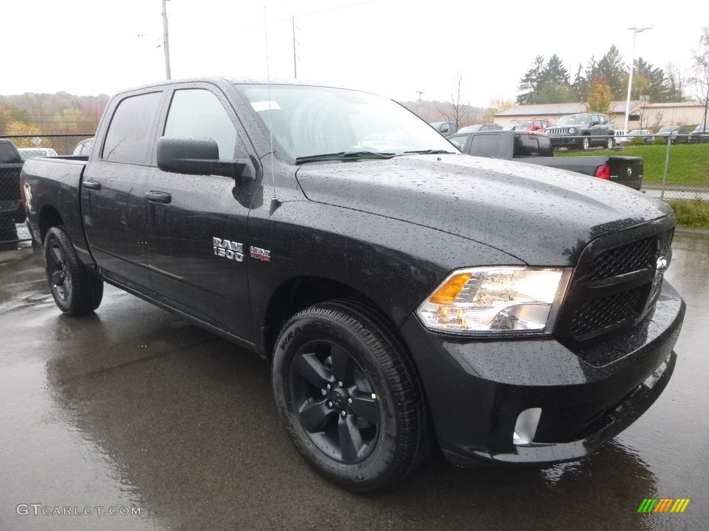 2018 1500 Express Crew Cab 4x4 - Brilliant Black Crystal Pearl / Black/Diesel Gray photo #7