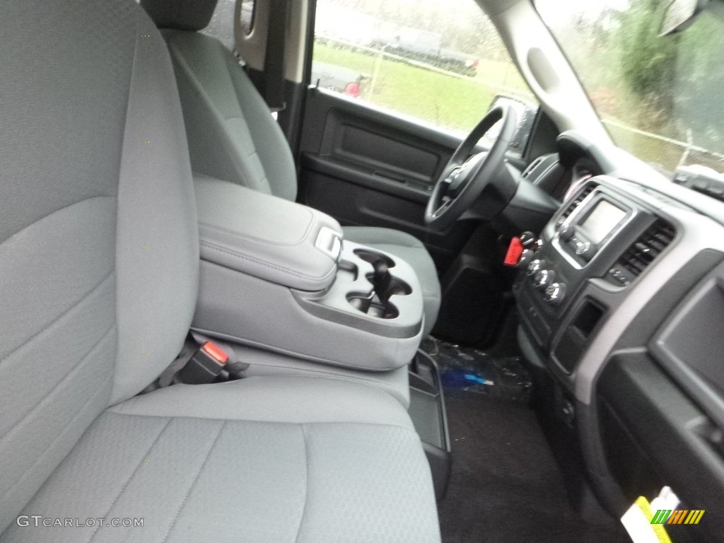 2018 1500 Express Crew Cab 4x4 - Brilliant Black Crystal Pearl / Black/Diesel Gray photo #10