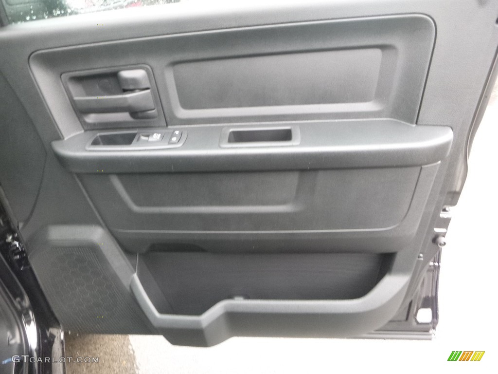 2018 1500 Express Crew Cab 4x4 - Brilliant Black Crystal Pearl / Black/Diesel Gray photo #12