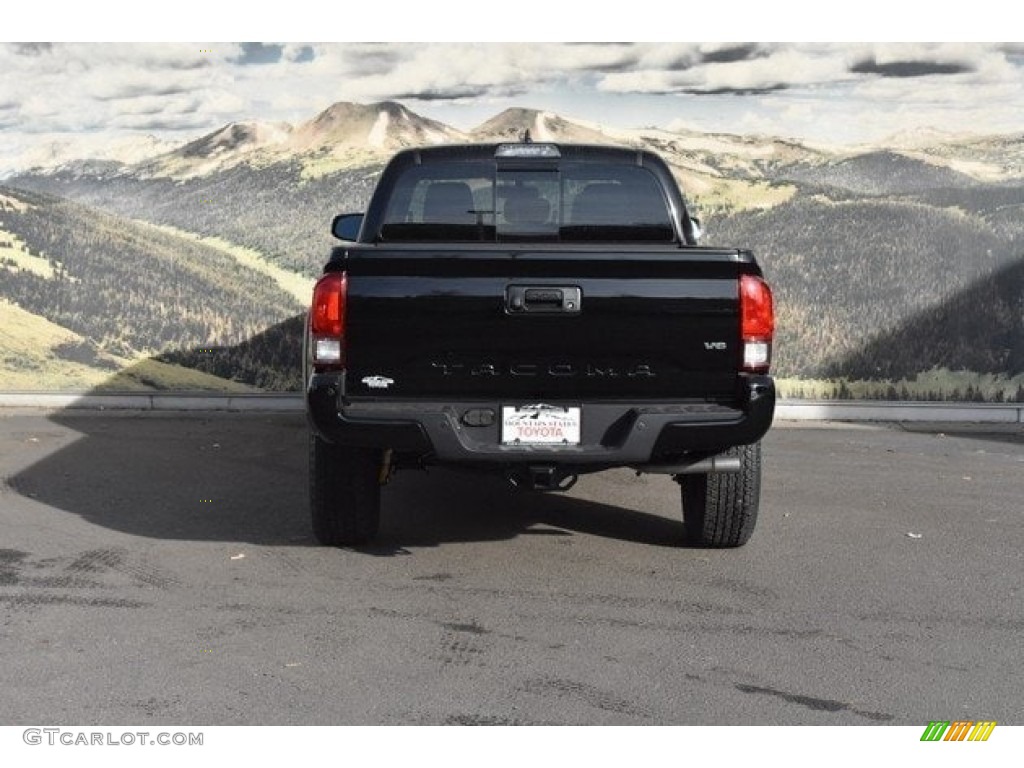 2017 Tacoma TRD Off Road Double Cab 4x4 - Black / TRD Graphite photo #4