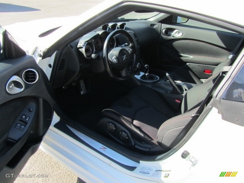 2011 370Z NISMO Coupe - Pearl White / NISMO Black/Red photo #18