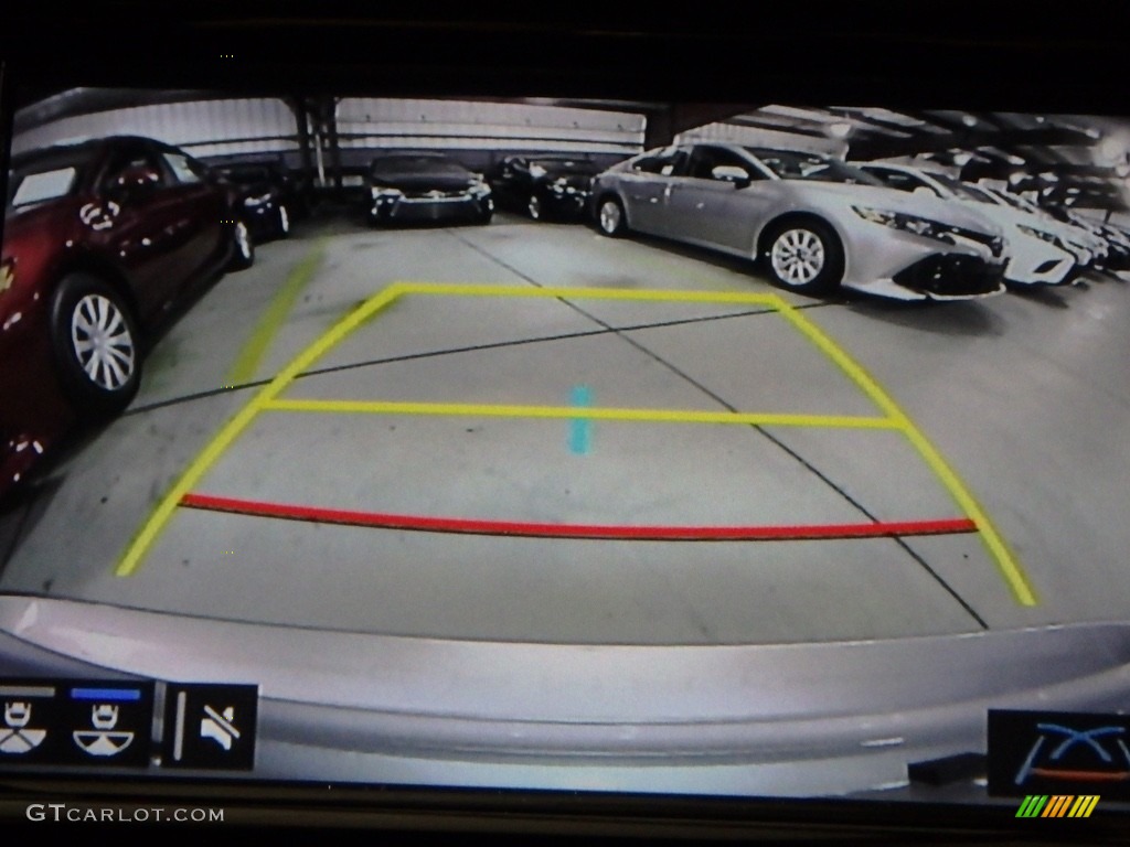 2018 Camry Hybrid XLE - Celestial Silver Metallic / Black photo #13