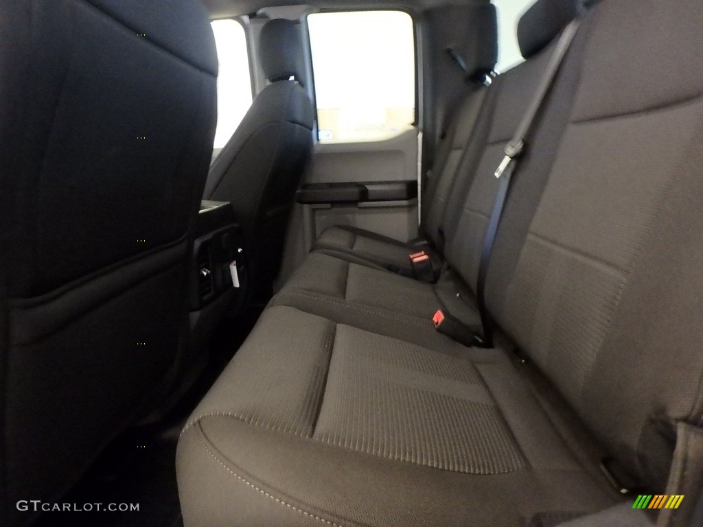 2018 F150 XL SuperCab 4x4 - Ingot Silver / Earth Gray photo #7