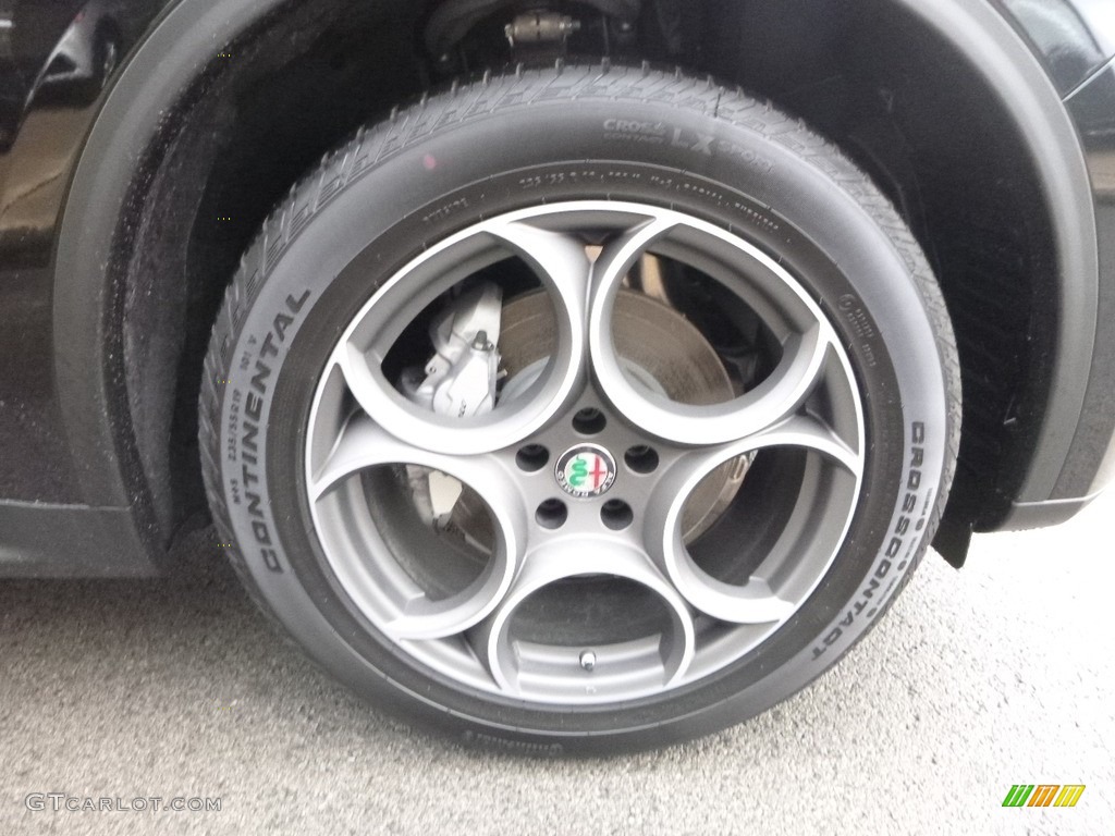2018 Alfa Romeo Stelvio AWD Wheel Photo #123623302