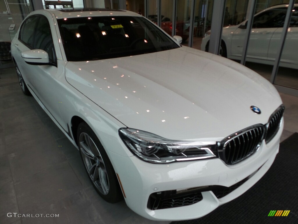 Alpine White BMW 7 Series