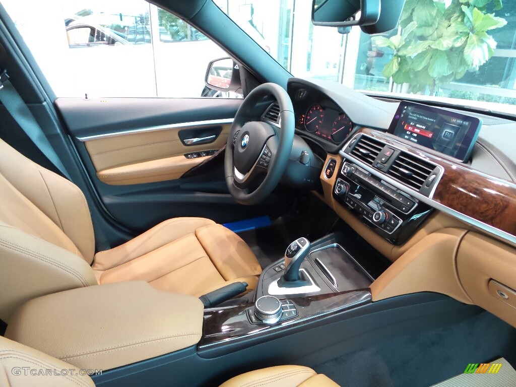 2018 BMW 3 Series 340i xDrive Sedan Front Seat Photo #123624295