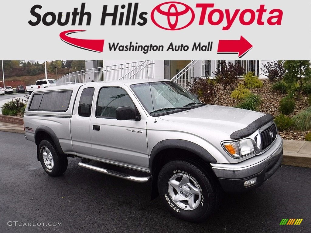 2004 Tacoma V6 Xtracab 4x4 - Lunar Mist Metallic / Charcoal photo #1