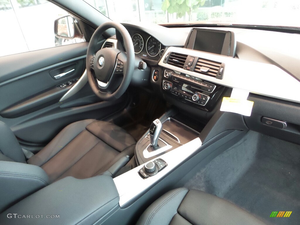 2018 BMW 3 Series 320i xDrive Sedan Black Dashboard Photo #123625222