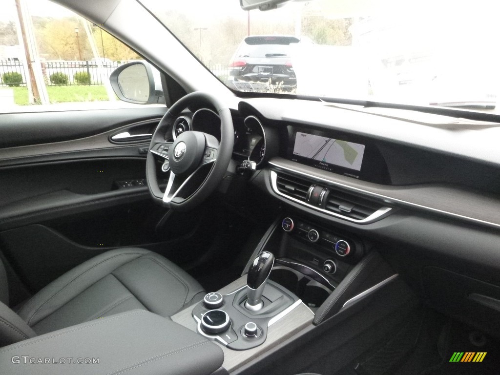 2018 Stelvio Ti AWD - Silverstone Gray Metallic / Black/Black photo #15