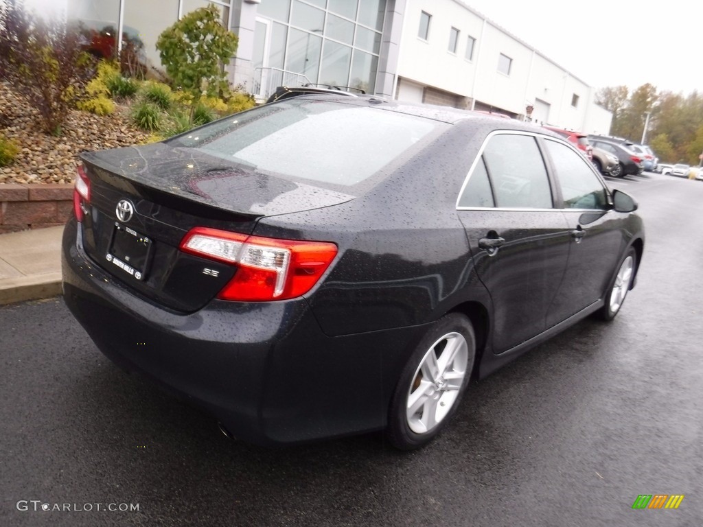 2014 Camry SE - Cosmic Gray Metallic / Black/Ash photo #9