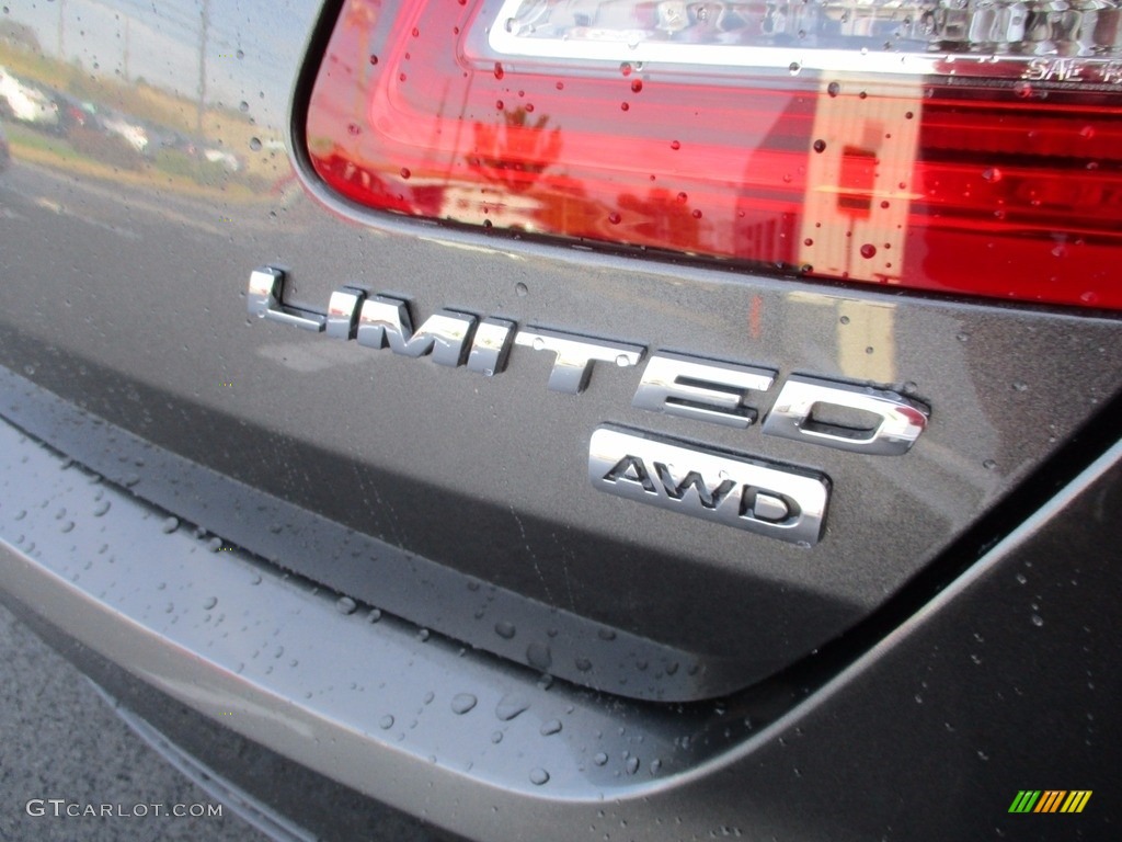 2015 Taurus Limited - Magnetic Metallic / Charcoal Black photo #6