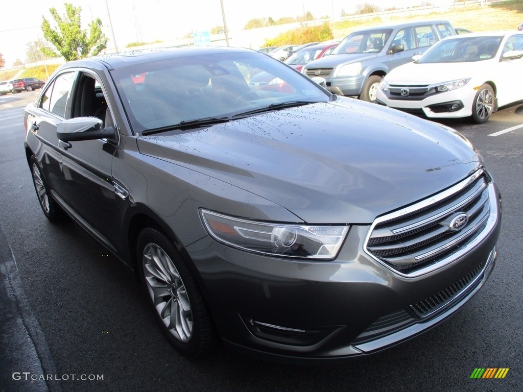 2015 Taurus Limited - Magnetic Metallic / Charcoal Black photo #8