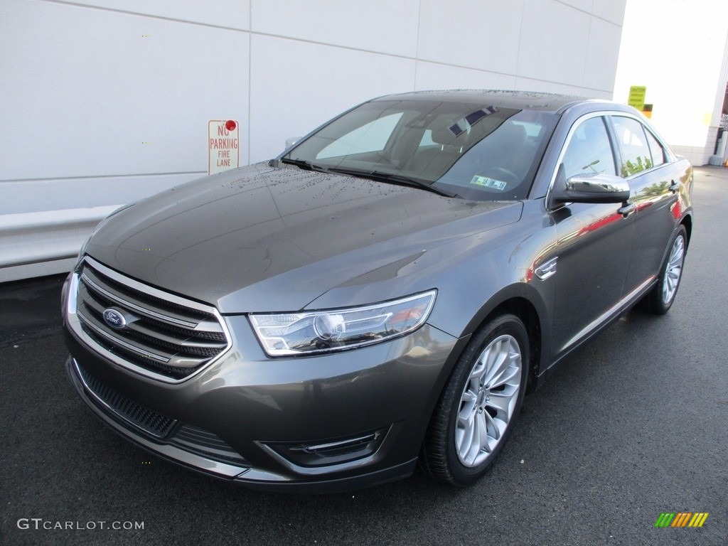 2015 Taurus Limited - Magnetic Metallic / Charcoal Black photo #10