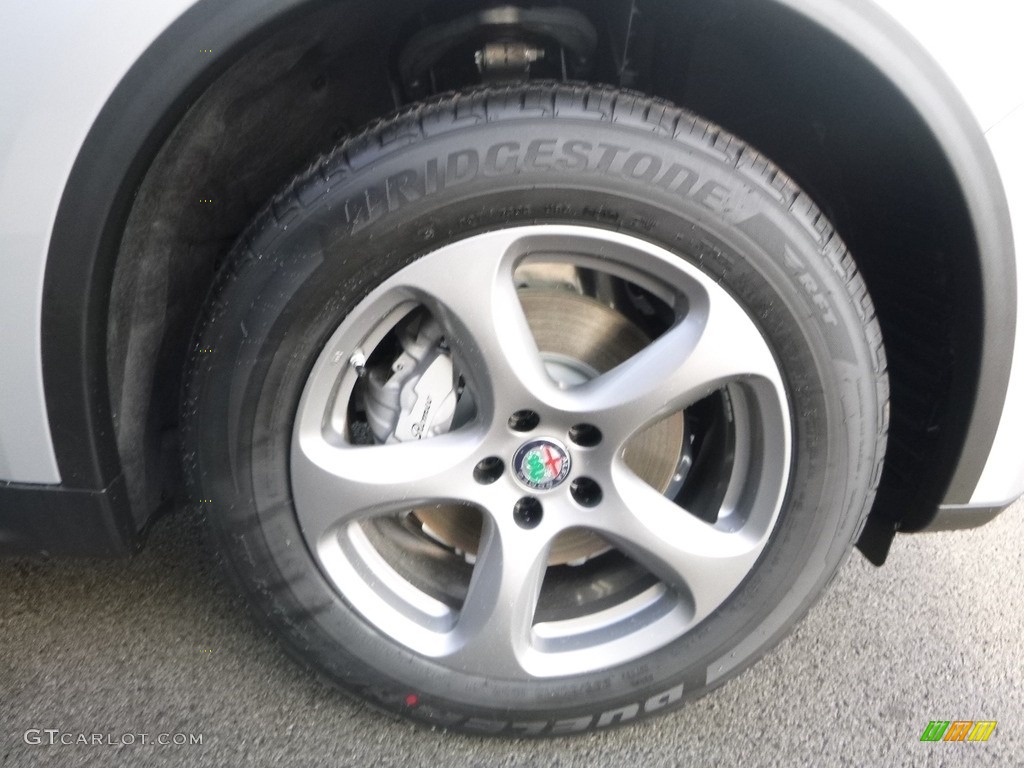 2018 Alfa Romeo Stelvio AWD Wheel Photo #123629335
