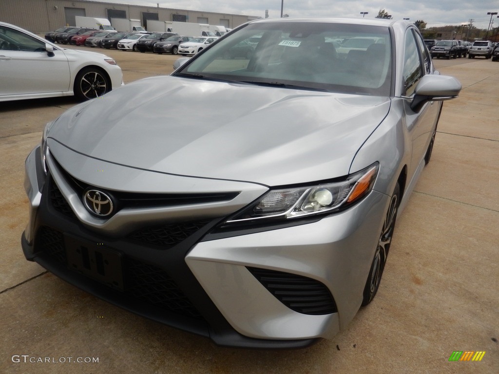 2018 Camry SE - Celestial Silver Metallic / Ash photo #1