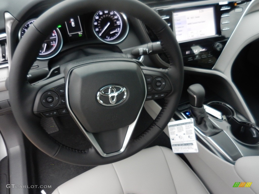 2018 Camry SE - Celestial Silver Metallic / Ash photo #4