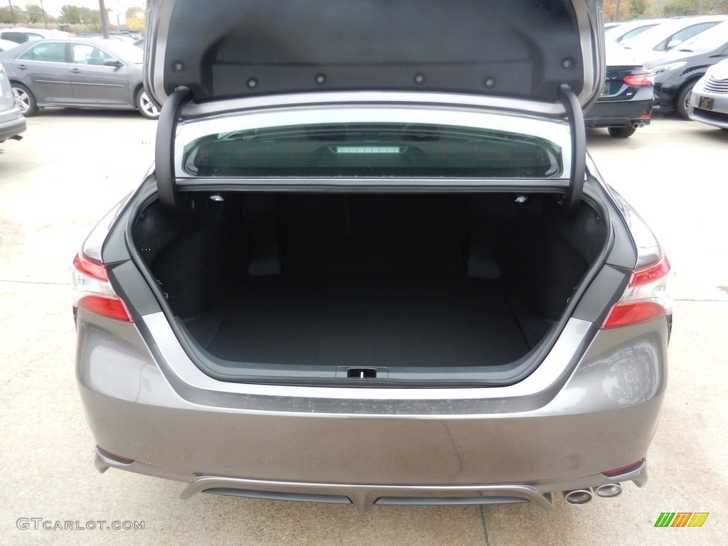 2018 Camry SE - Predawn Gray Mica / Black photo #6
