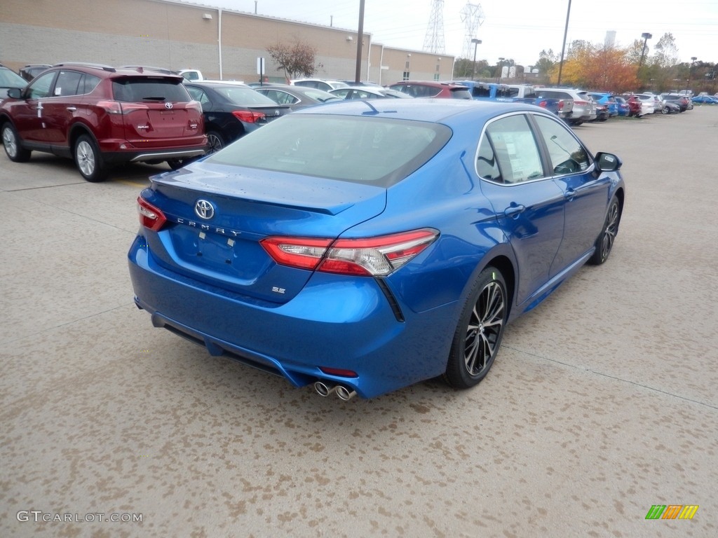 2018 Camry SE - Blue Streak Metallic / Black photo #2