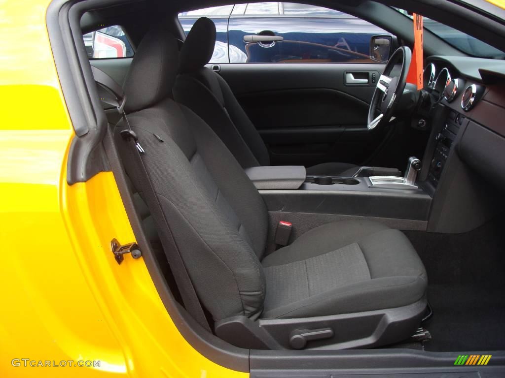 2008 Mustang V6 Deluxe Coupe - Grabber Orange / Dark Charcoal photo #14
