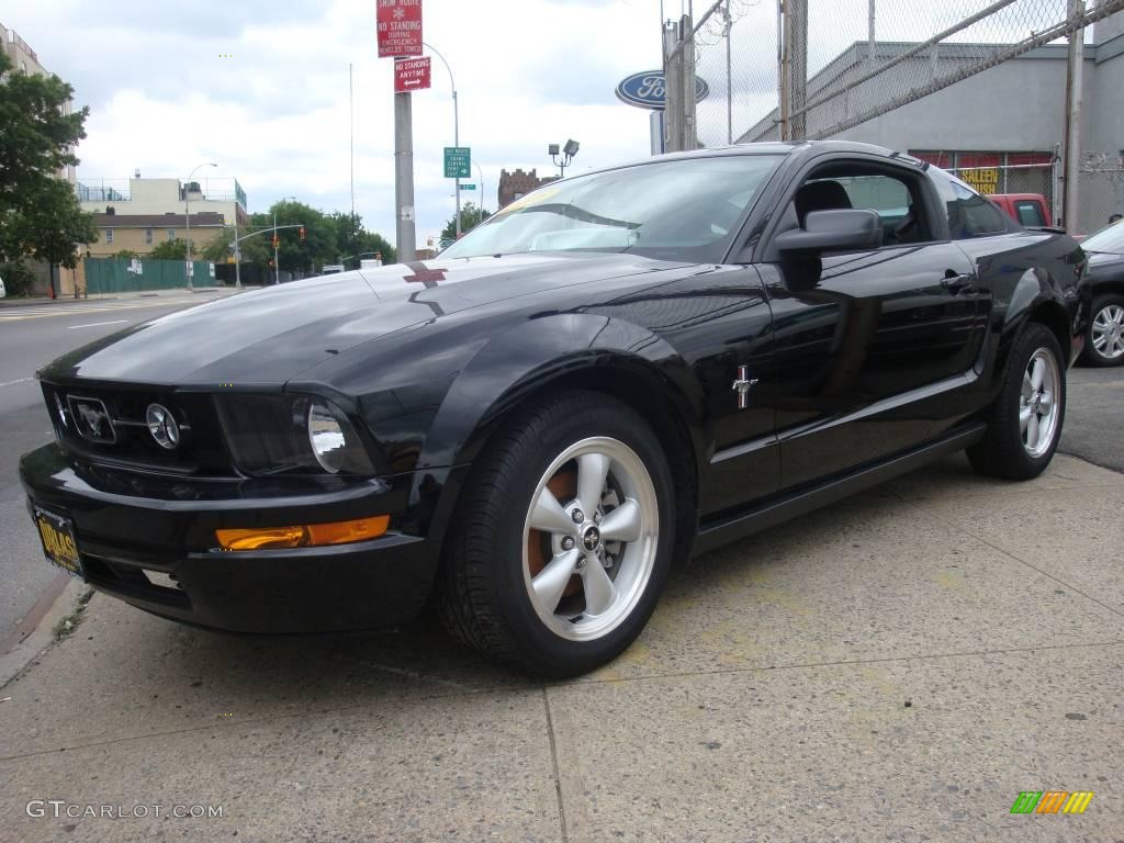 2008 Mustang V6 Deluxe Coupe - Black / Dark Charcoal photo #1