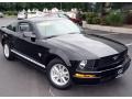 Black - Mustang V6 Coupe Photo No. 3