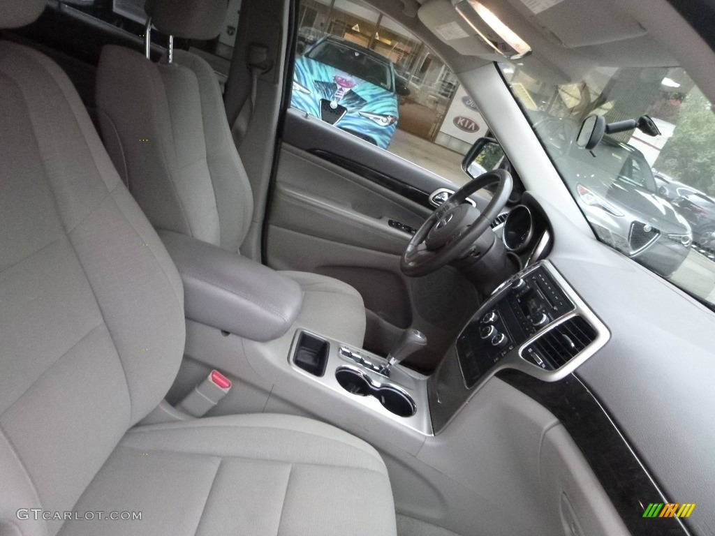 2012 Grand Cherokee Laredo 4x4 - Black Forest Green Pearl / Black photo #10