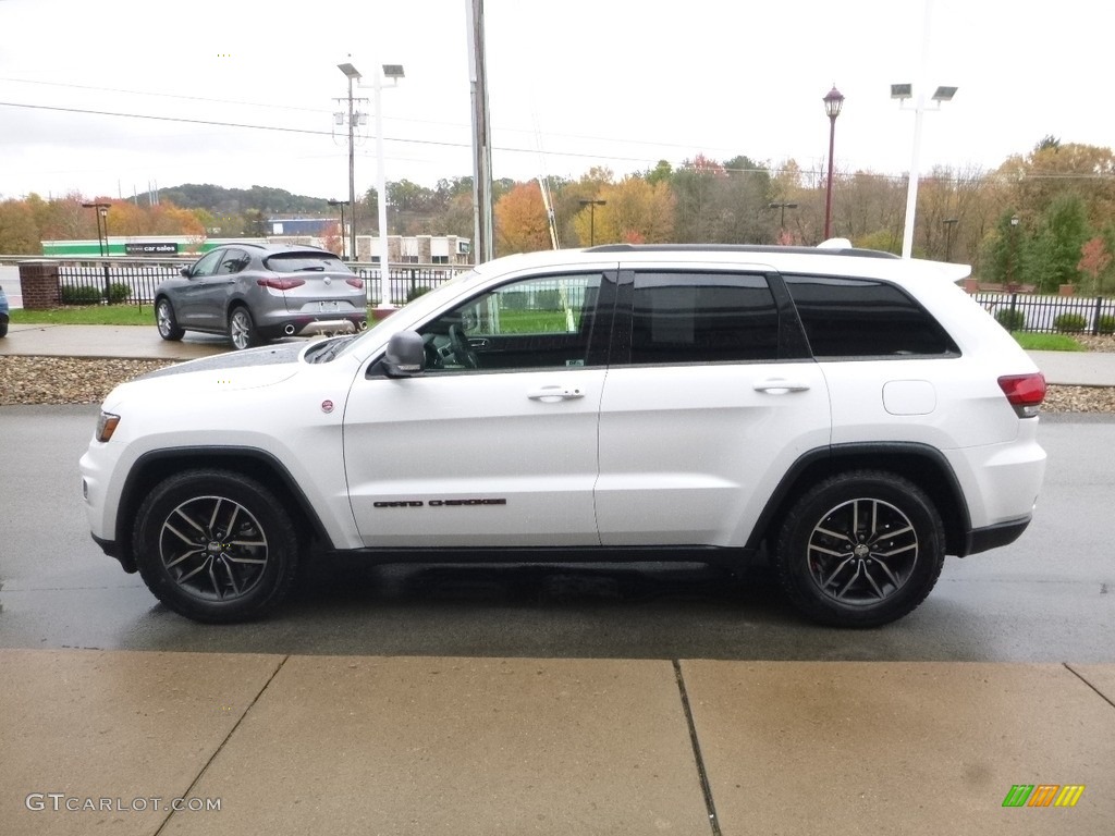 2017 Grand Cherokee Trailhawk 4x4 - Bright White / Black photo #6