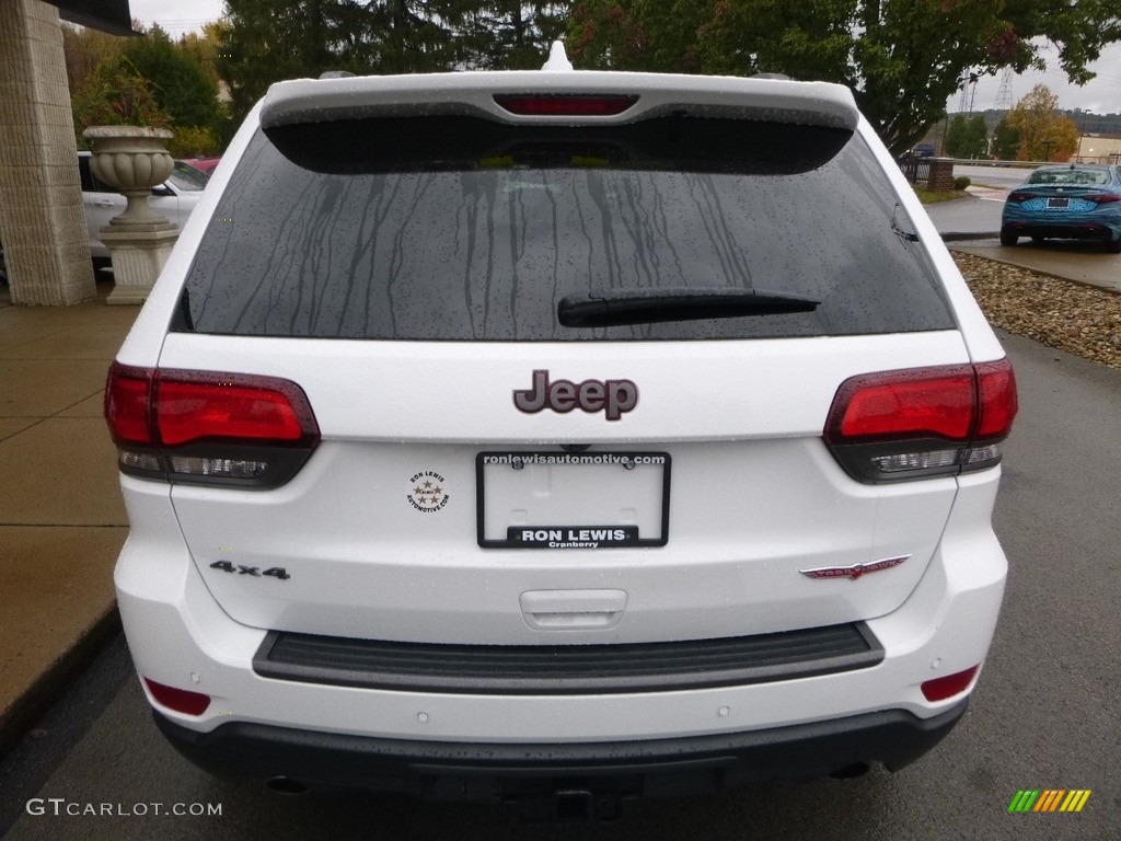 2017 Grand Cherokee Trailhawk 4x4 - Bright White / Black photo #8