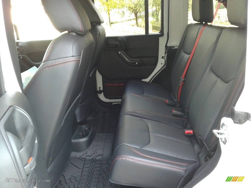 2018 Jeep Wrangler Unlimited Rubicon Recon 4x4 Rear Seat Photo #123645334