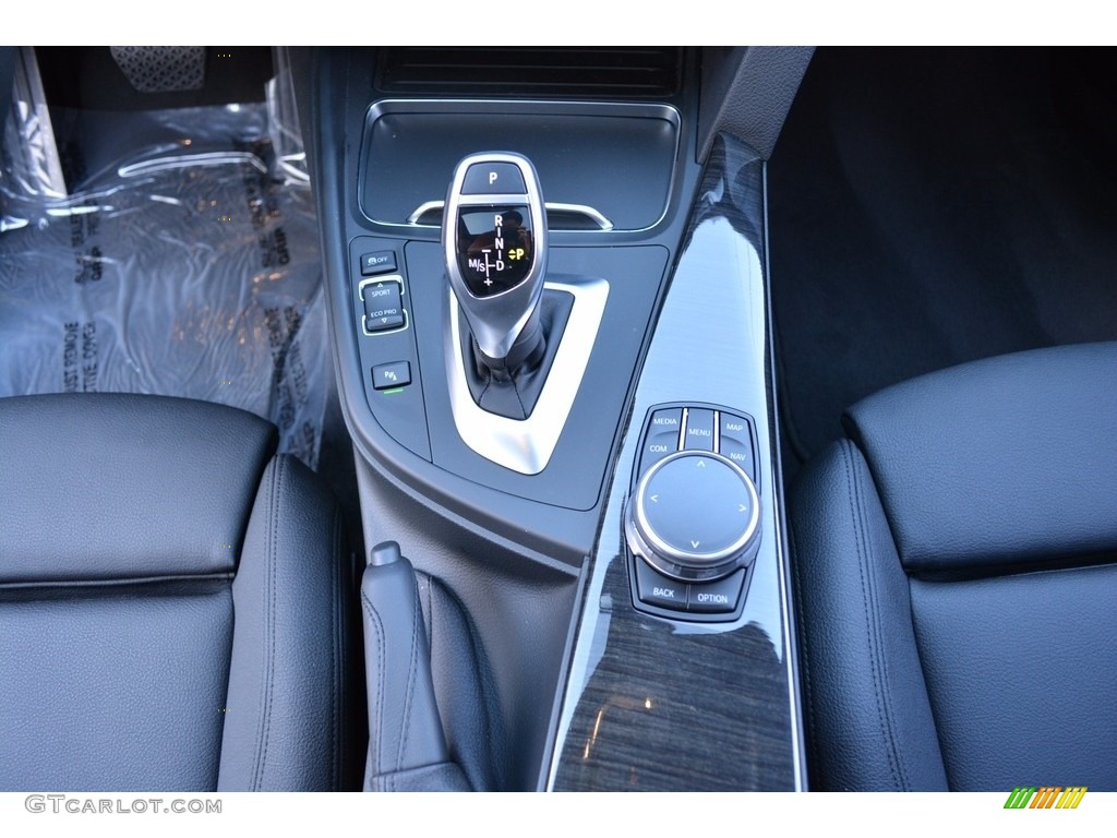 2017 3 Series 330i xDrive Sedan - Jet Black / Black photo #17
