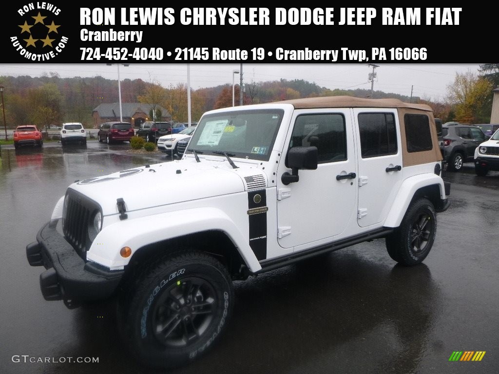 2018 Wrangler Unlimited Freedom Edition 4X4 - Bright White / Black photo #1