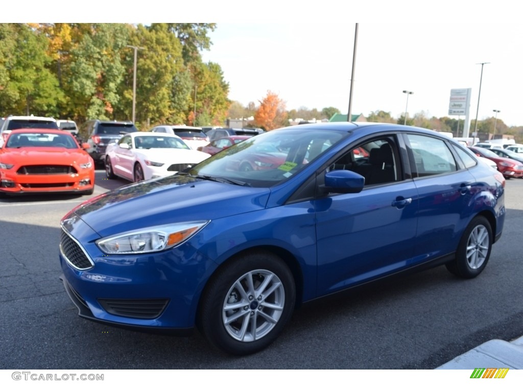 Lightning Blue 2018 Ford Focus SE Sedan Exterior Photo #123652388