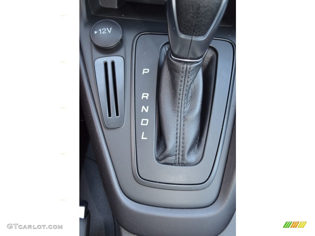 2018 Ford Focus SE Sedan 6 Speed Automatic Transmission Photo #123652669