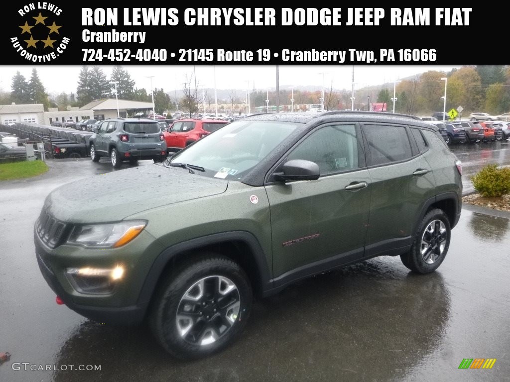 2018 Compass Trailhawk 4x4 - Olive Green Pearl / Black/Ruby Red photo #1