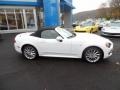 Bianco Perla Tri-Coat White - 124 Spider Lusso Roadster Photo No. 5