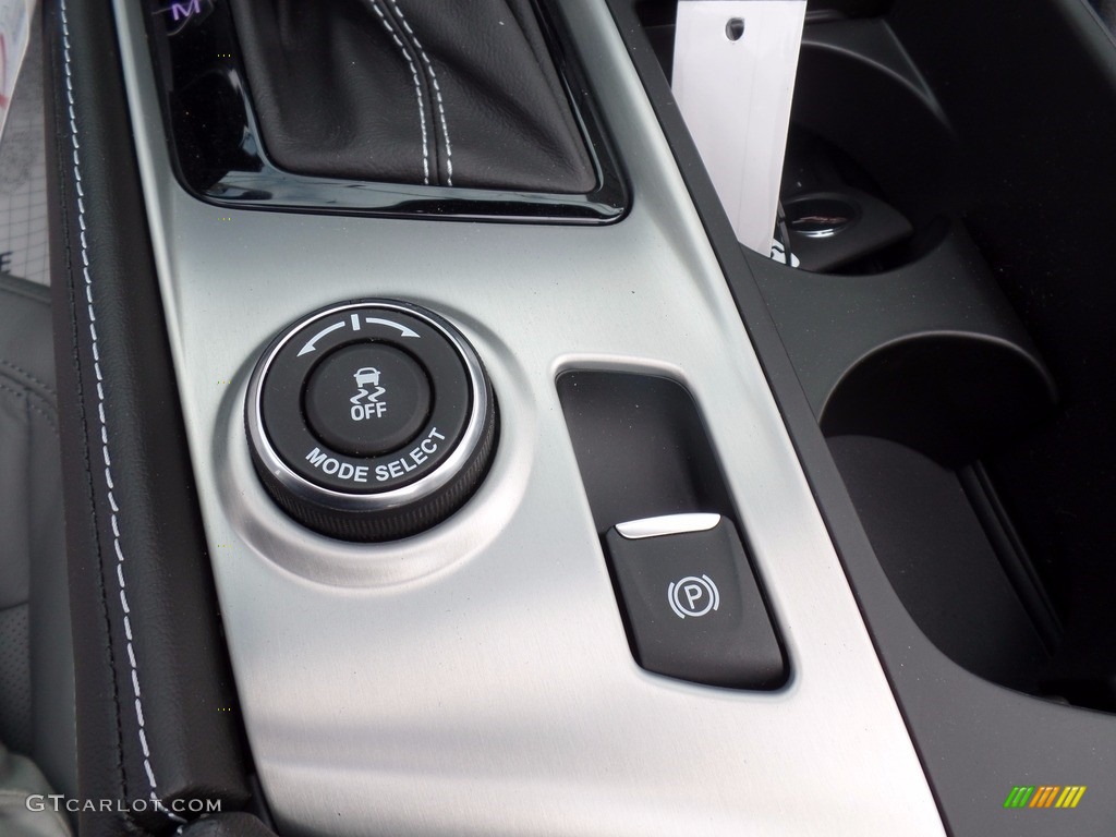 2018 Chevrolet Corvette Stingray Convertible Controls Photos